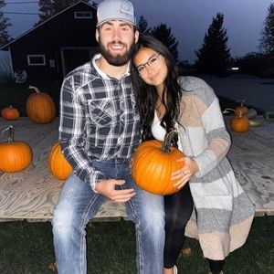 Meet your Posher, Marlen